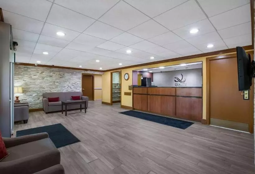 هتل Quality Inn Near Princeton