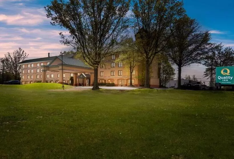 هتل Quality Inn Near Princeton