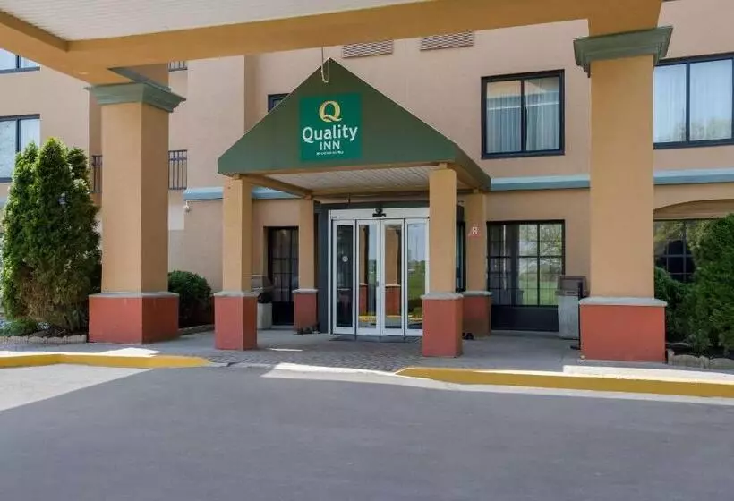 هتل Quality Inn Near Princeton