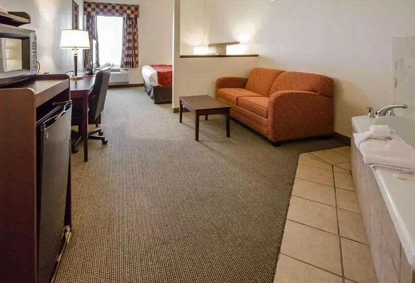 هتل Quality Suites