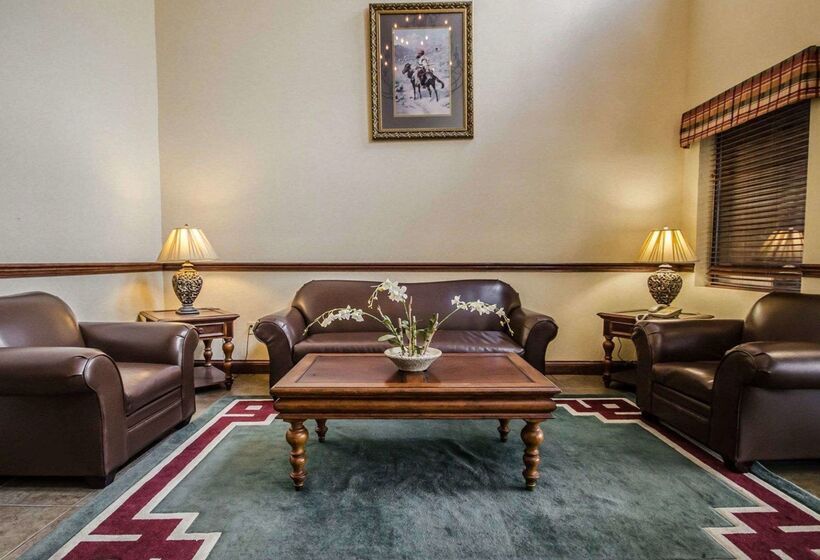 בית מלון כפרי Quality Suites