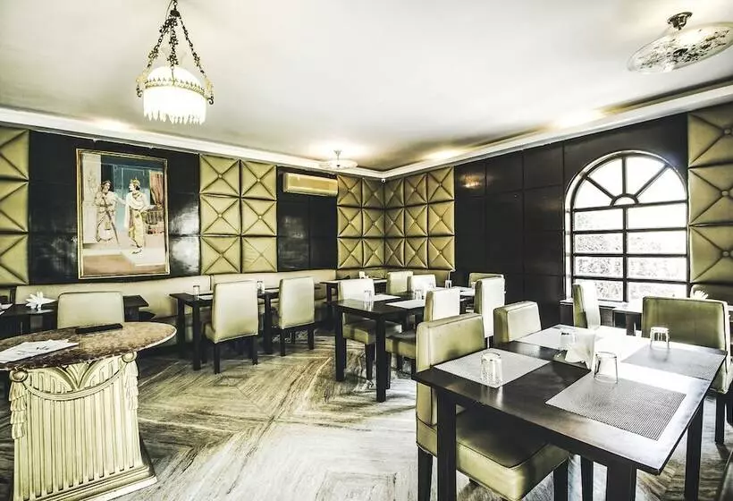 酒店 Sugan Niwas Palace