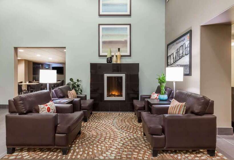 Hotel Super 8 By Wyndham Peterborough