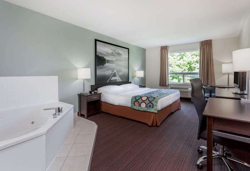 Hotel Super 8 By Wyndham Peterborough