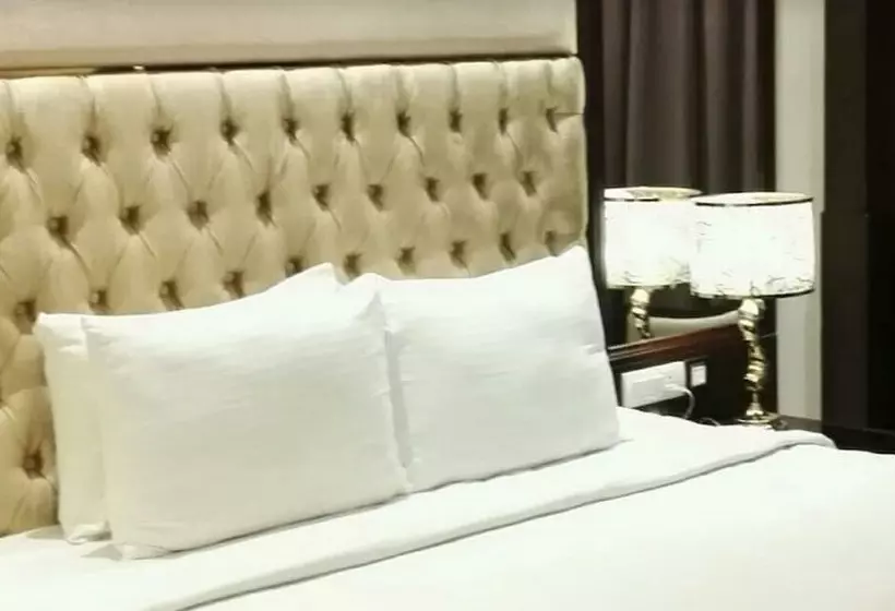 호텔 The Sunway Manor