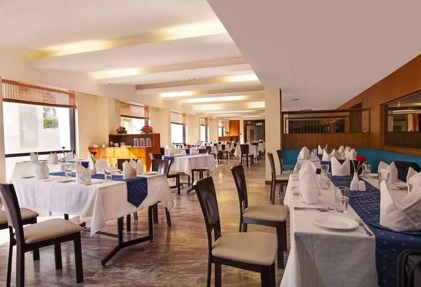 호텔 The Sunway Manor