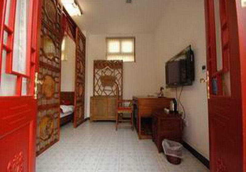 Hotel Tiananmen Best Year Courtyard