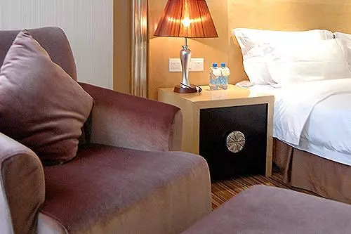 בית מלון כפרי Titan Times