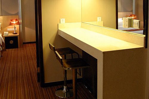 Отель Titan Times