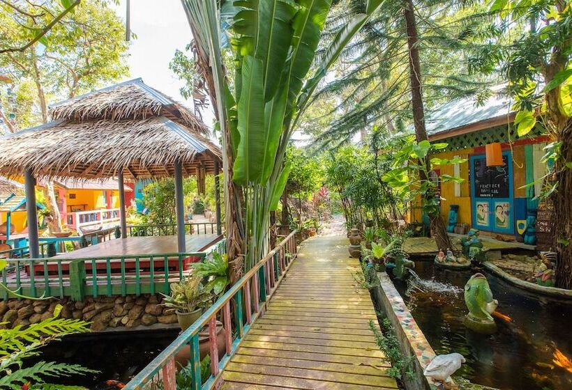 בית מלון כפרי Varinda Resort