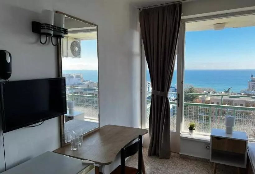 בית מלון כפרי Varshava