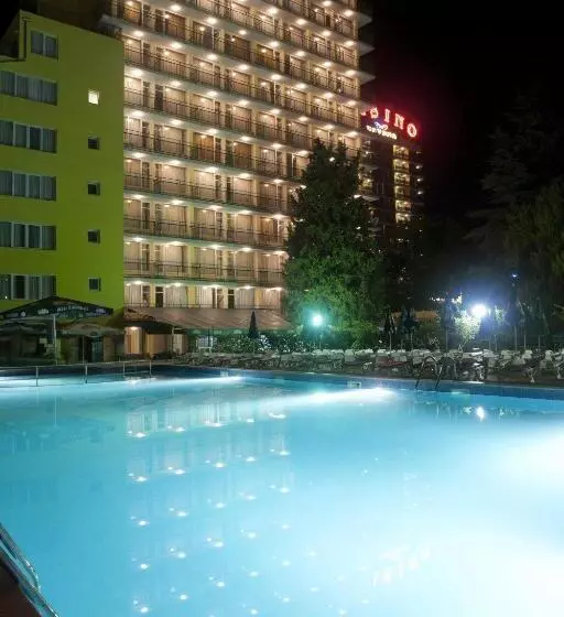 בית מלון כפרי Varshava