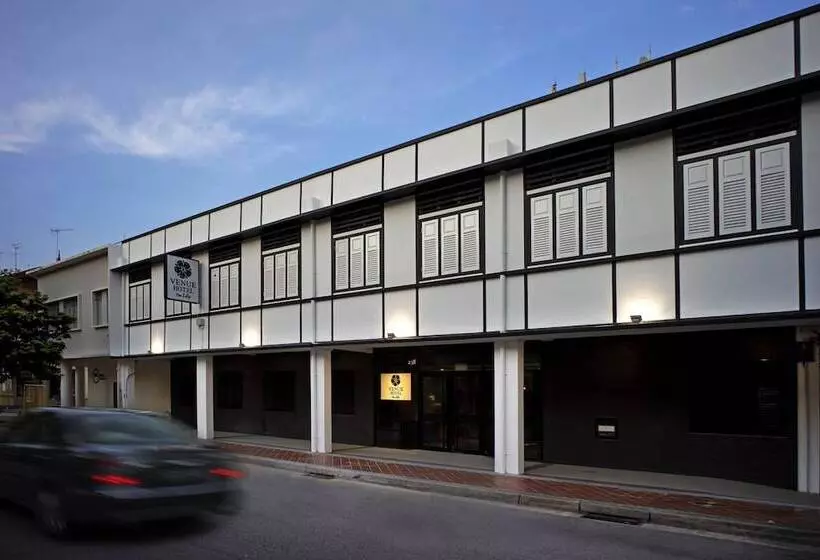 Venue Hotel The Lily