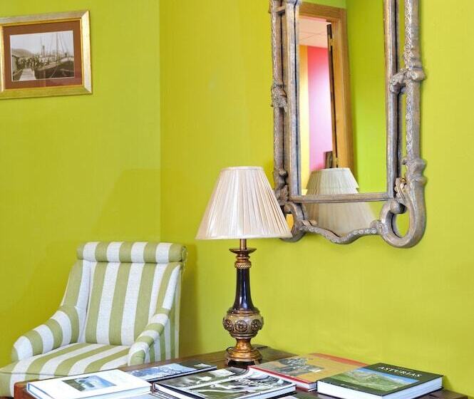 La Casona De La Roza