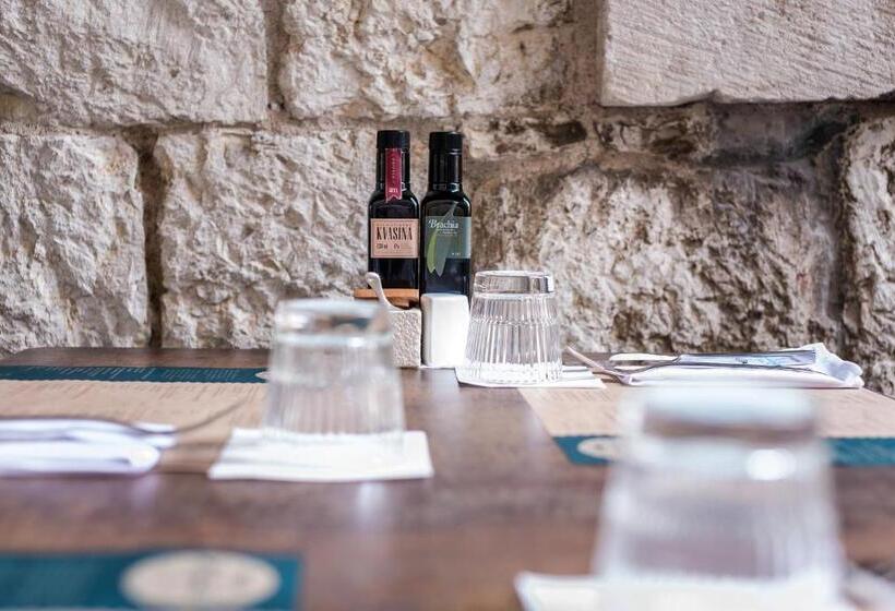 Villa Matejuska Heritage