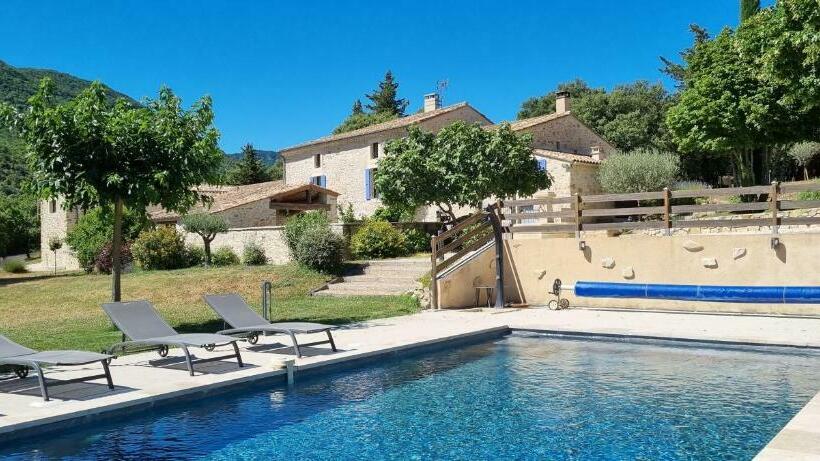 مبيت وإفطار Mas De La Lance