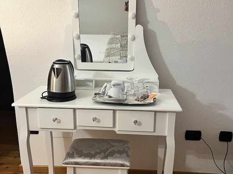 مبيت وإفطار Torino Chic