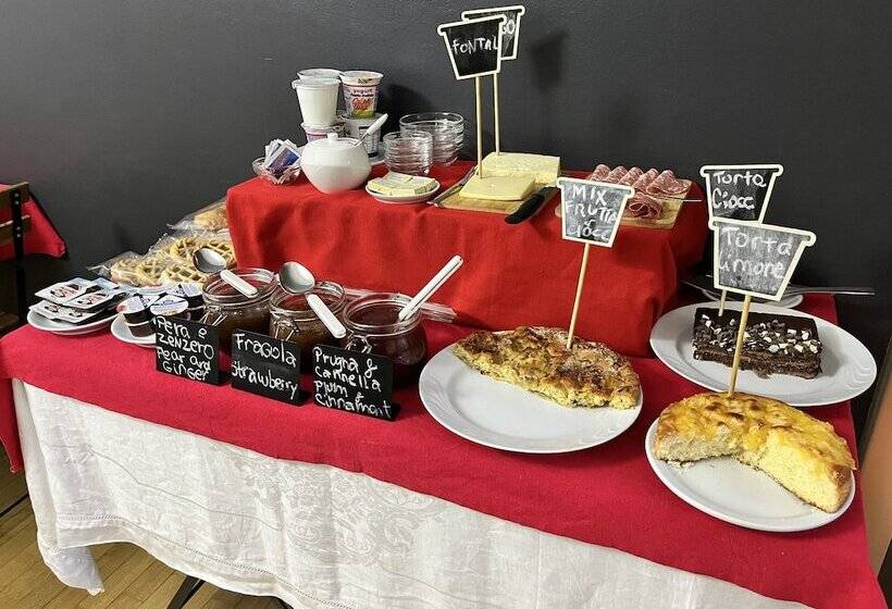 مبيت وإفطار Torino Chic