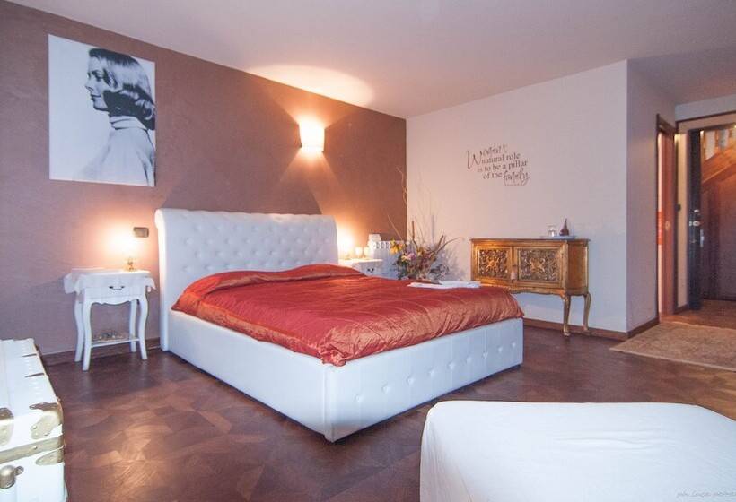 مبيت وإفطار Torino Chic