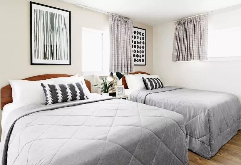 ホテル Intown Suites Extended Stay Chesapeake Va   Greenbrier Road