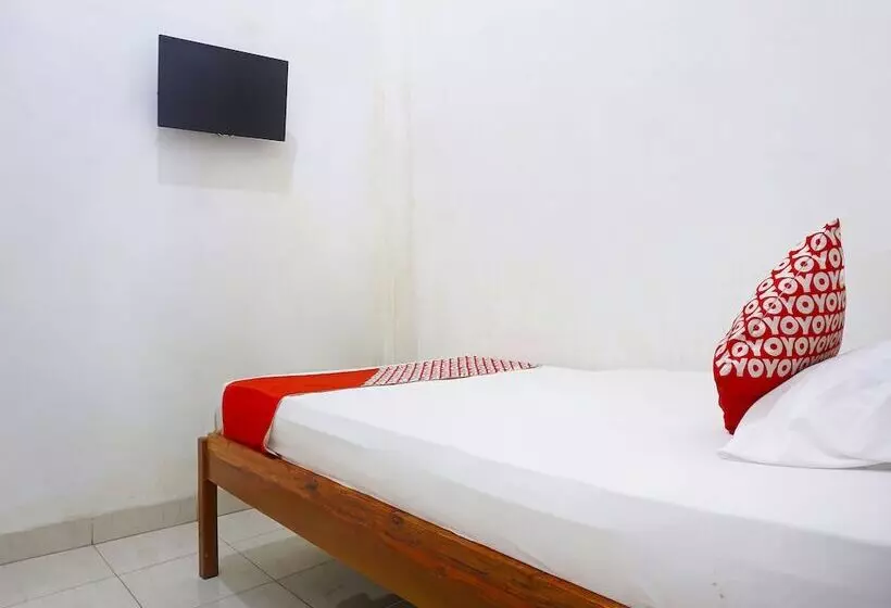 هتل Oyo 90111 Almeerah Homestay Syariah