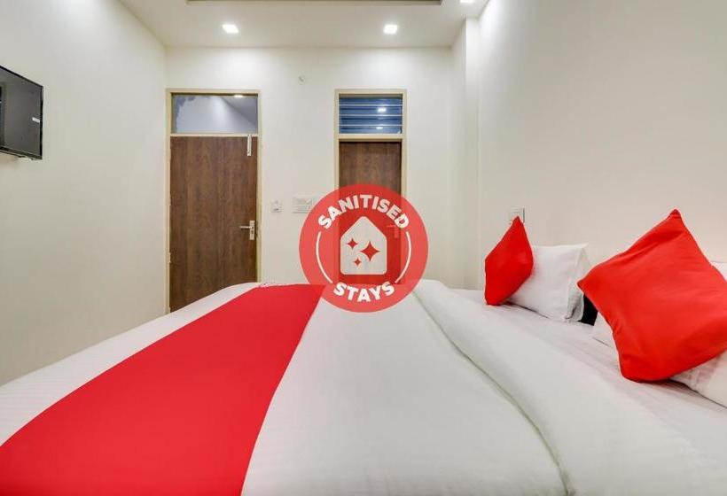 Otel Oyo Flagship 75888 Kd House