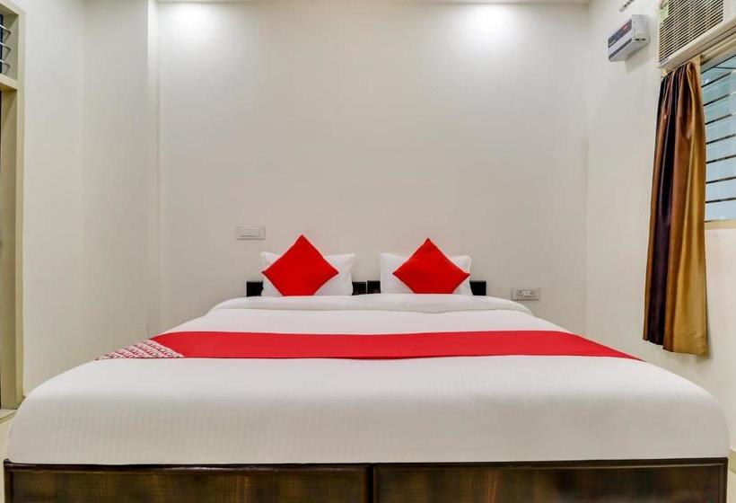 Otel Oyo Flagship 75888 Kd House