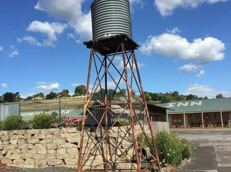 ホテル Tuckerbox Motor Inn