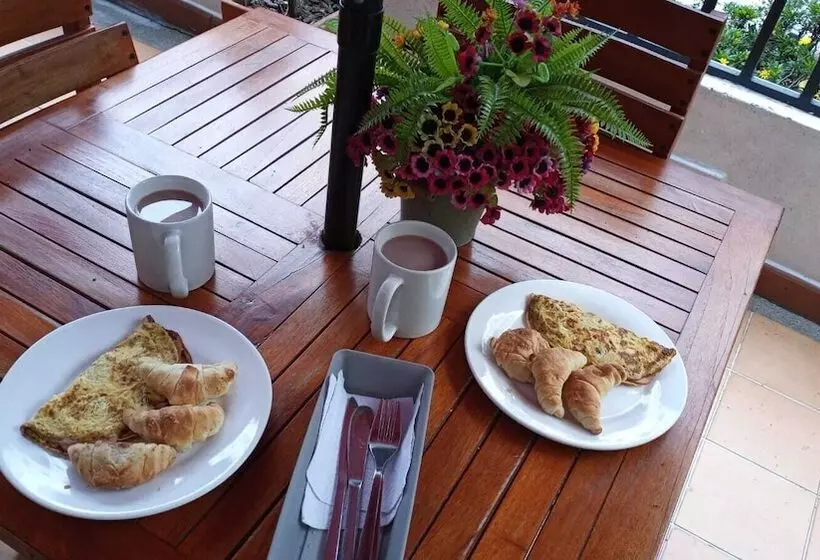 ユースホステル International Hotel Medellín