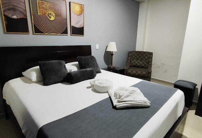 هاستل International Hotel Medellín