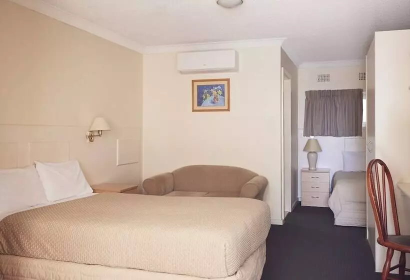 モーテル Holiday Lodge Motor Inn