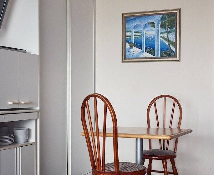 Мотель Holiday Lodge Motor Inn