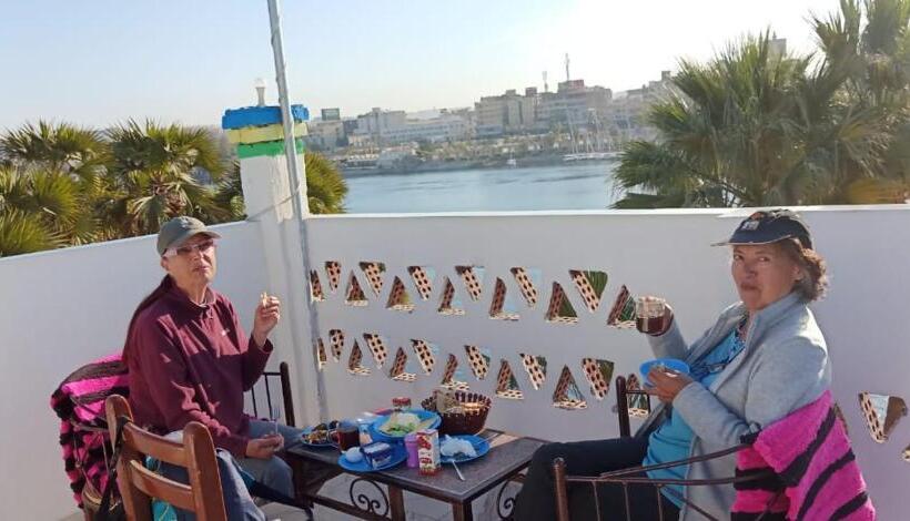 پانسیون Nuba Tod Abouda Guest House