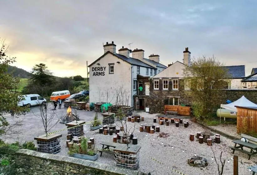 Retkeilymaja The Derby Arms Witherslack