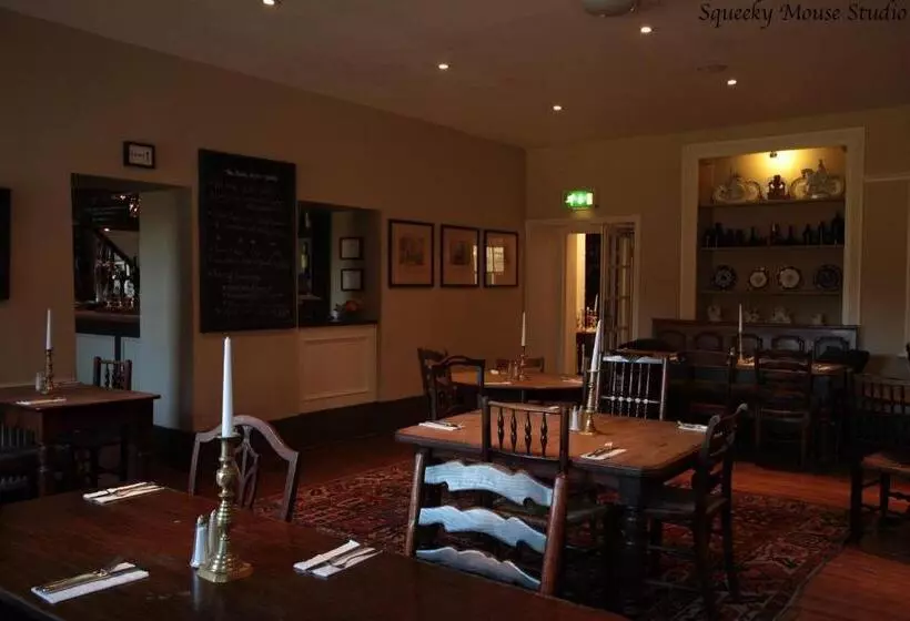 Retkeilymaja The Derby Arms Witherslack