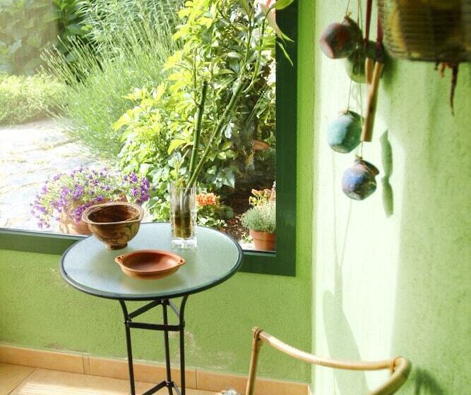 تختخواب و صبحانه Casa Rural Can Coll