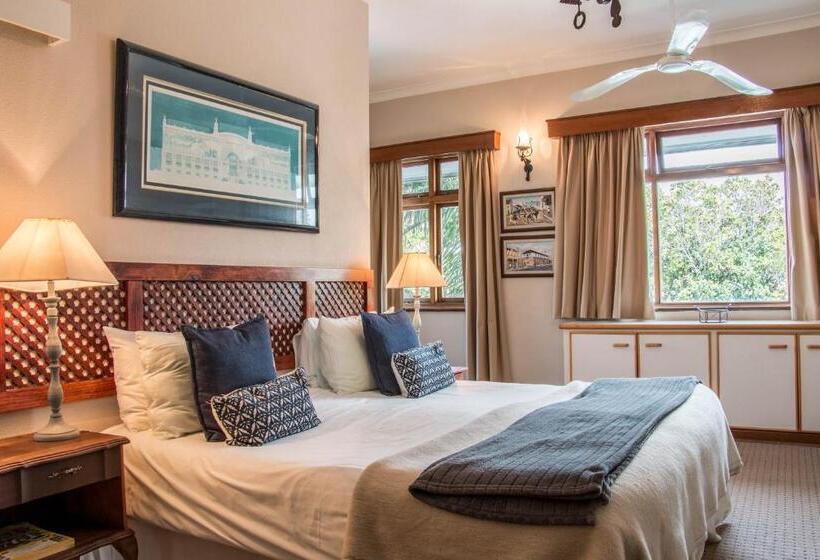 צימר Hallack Manor