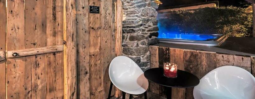 住宿加早餐  La Bergerie Du Miravidi