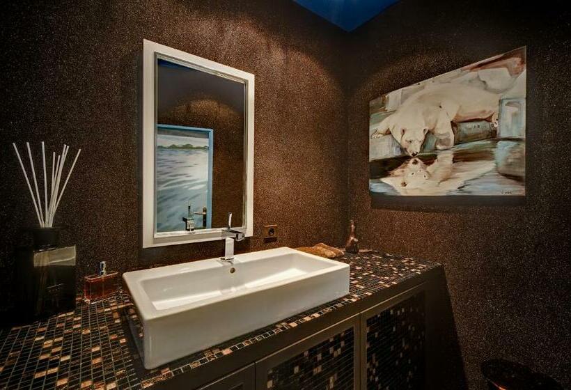 住宿加早餐  La Bergerie Du Miravidi