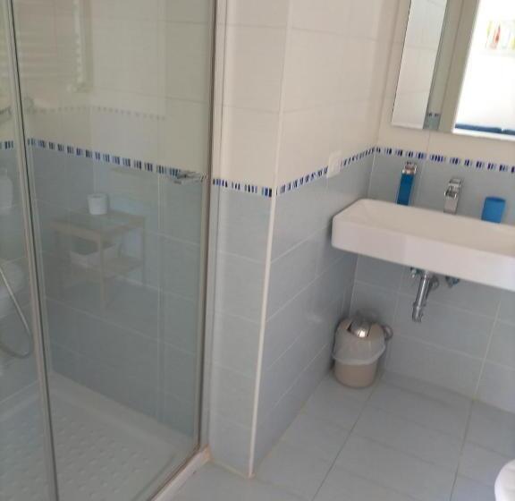 تختخواب و صبحانه Maison De Revel