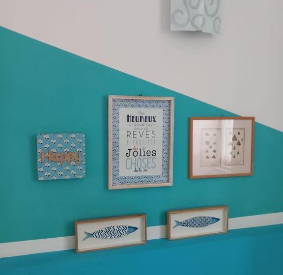 تختخواب و صبحانه Maison De Revel