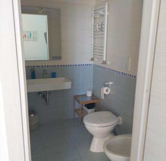 تختخواب و صبحانه Maison De Revel