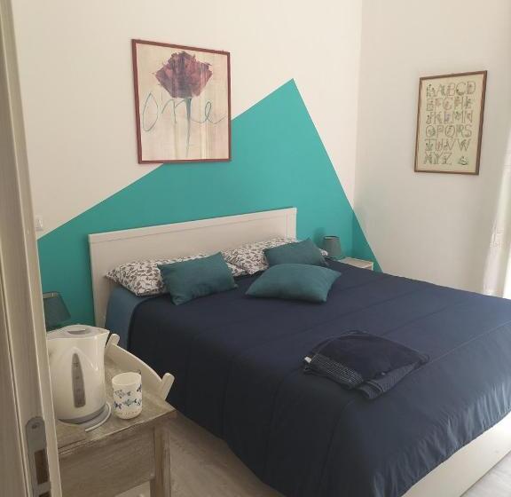 تختخواب و صبحانه Maison De Revel