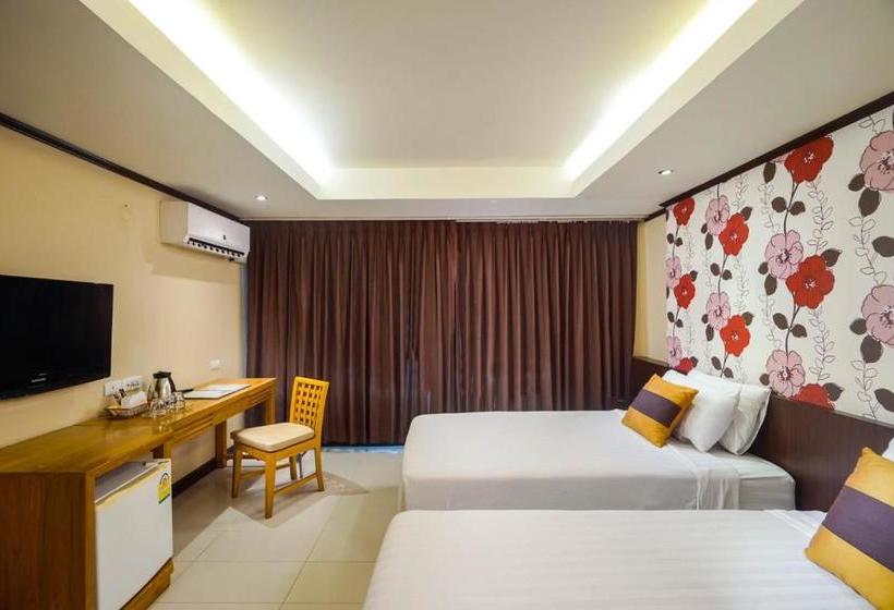 Avana Hotel And Convention Centre