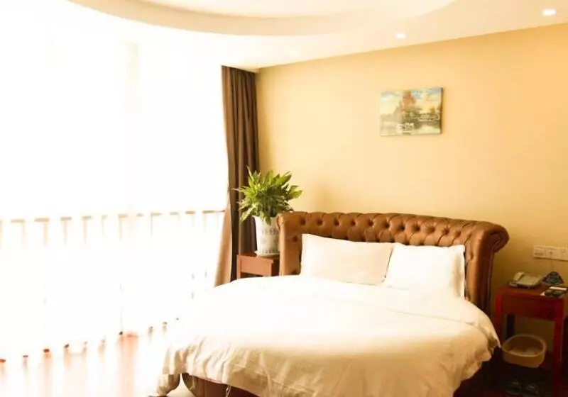 Hotelli Greentree Inn Jiangsu Huaian Xiangyu Avenue New Eco City Hexia Ancient Town Business