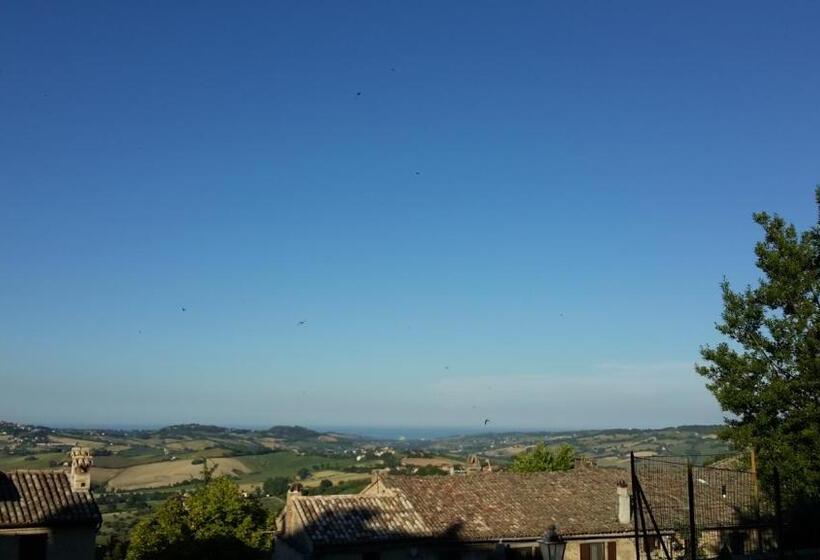 Montelupone Bed & Breakfast