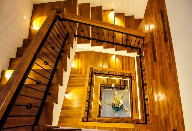 Pensione Binnacle Negombo