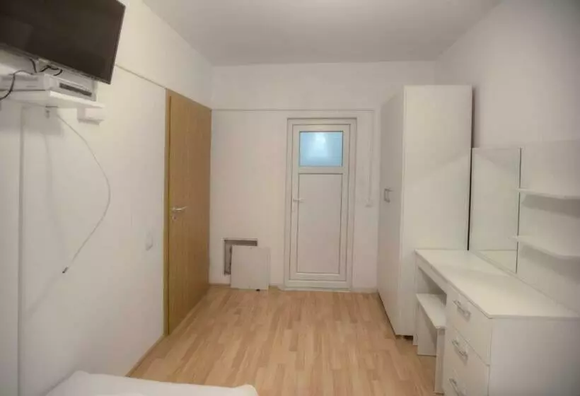 پانسیون Guest House Prishtine