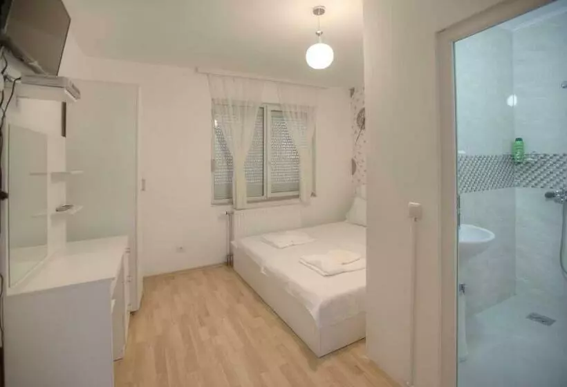 پانسیون Guest House Prishtine