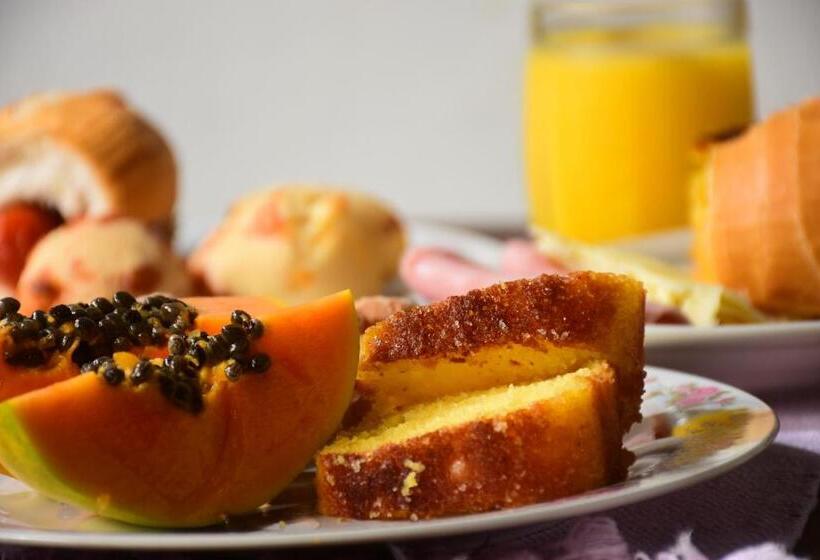 پانسیون Pousada Toro Real